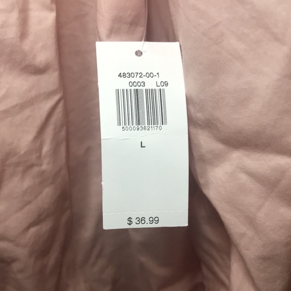 Old Navy Women’s Button Down Size Large NEW Pink/Blush With White Buttons Shirt - Picture 2 of 3